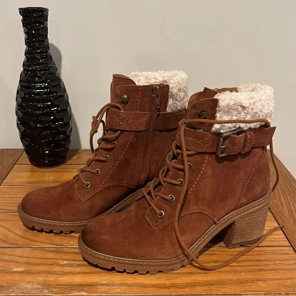 Zodiac Gemma-Fur Booties size 8.5.